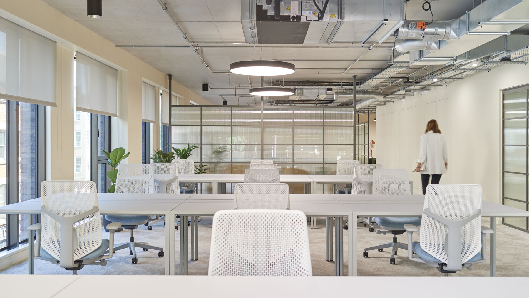 Office Space for up to 200 people in London